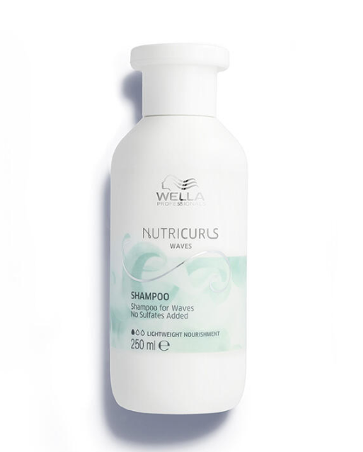 Wella - Nutricurls Lightweight Shampoo Waves  250ml